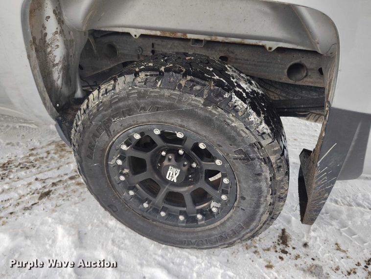 image for item DT0794 2016 Chevrolet Silverado 1500 Crew Cab pickup truck