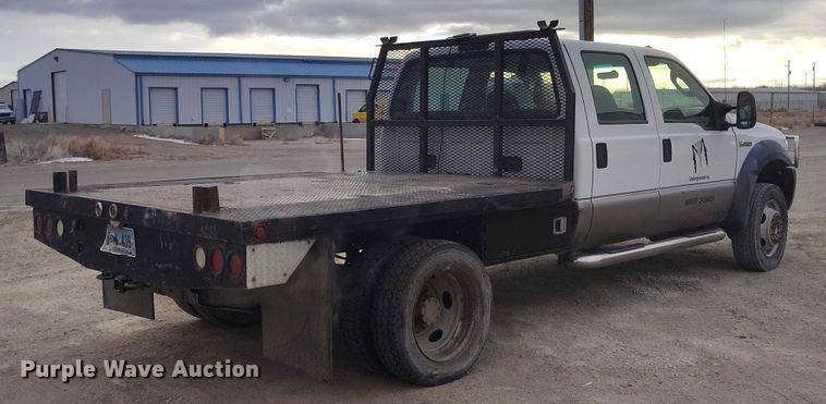 image for item DT0800 2006 Ford F450 Super Duty Crew Cab flatbed truck