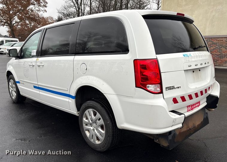 image for item DT2751 2016 Dodge Grand Caravan handicap accessible van