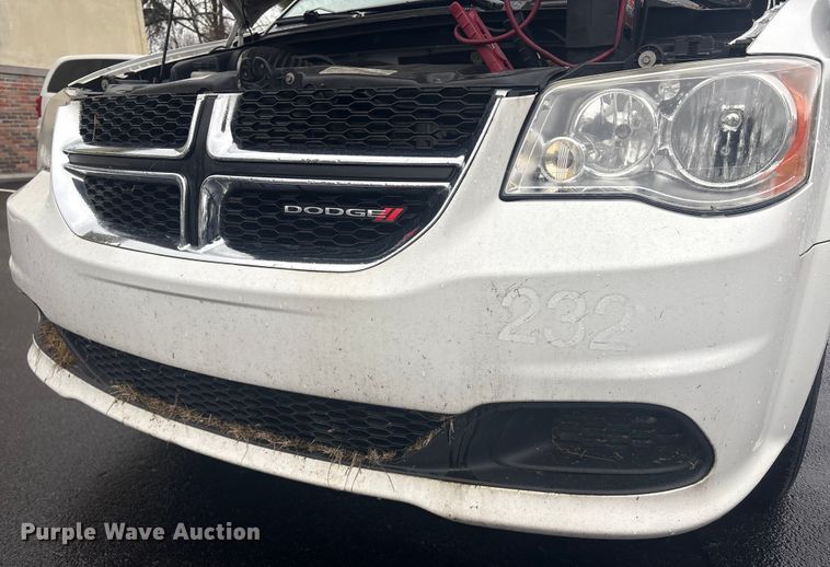 image for item DT2751 2016 Dodge Grand Caravan handicap accessible van