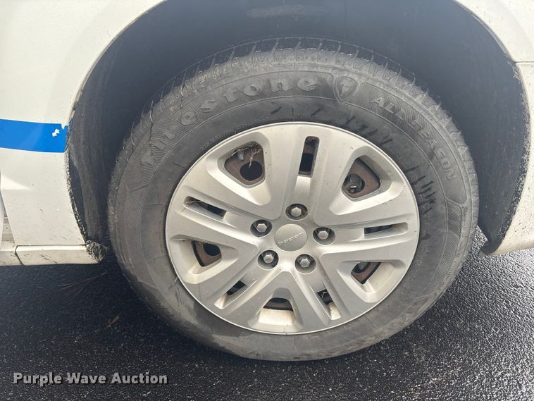 image for item DT2751 2016 Dodge Grand Caravan handicap accessible van