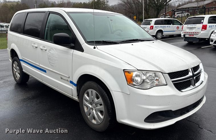 image for item DT2752 2016 Dodge Grand Caravan handicap accessible van