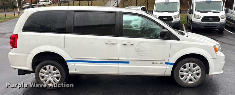 image for item DT2752 2016 Dodge Grand Caravan handicap accessible van