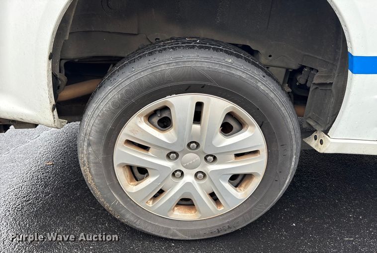 image for item DT2752 2016 Dodge Grand Caravan handicap accessible van