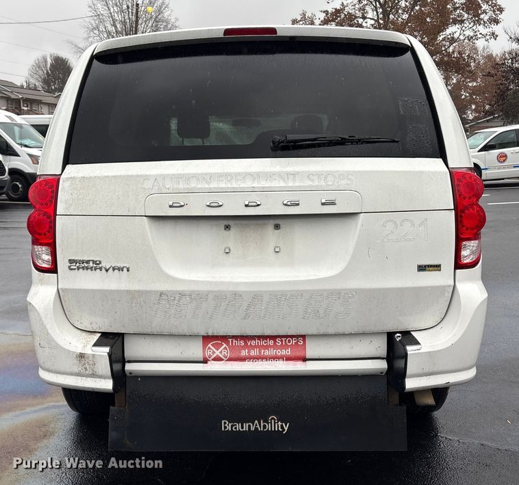 image for item DT2753 2014 Dodge Grand Caravan handicap accessible van