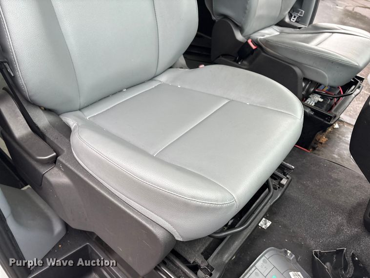 image for item DT2754 2015 Ford Transit delivery van