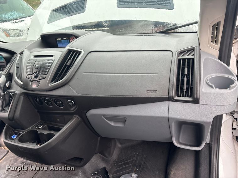 image for item DT2754 2015 Ford Transit delivery van