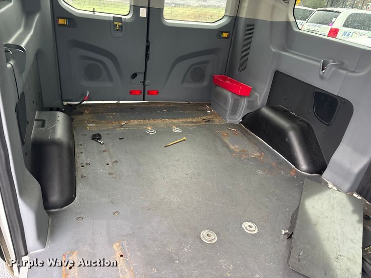 image for item DT2754 2015 Ford Transit delivery van