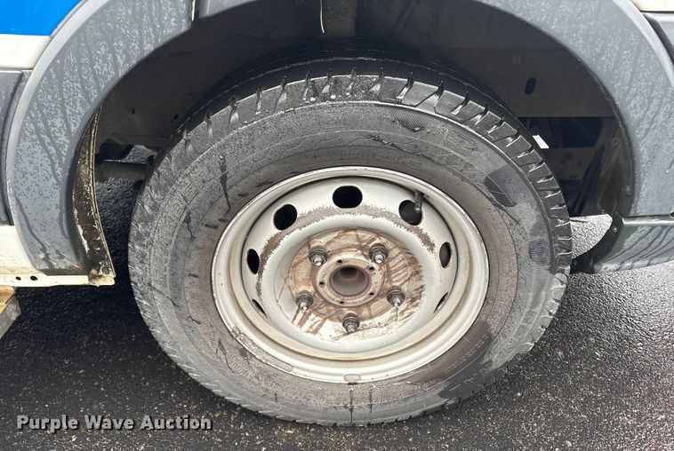 image for item DT2754 2015 Ford Transit delivery van