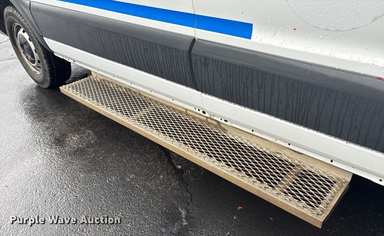 image for item DT2755 2015 Ford Transit delivery van