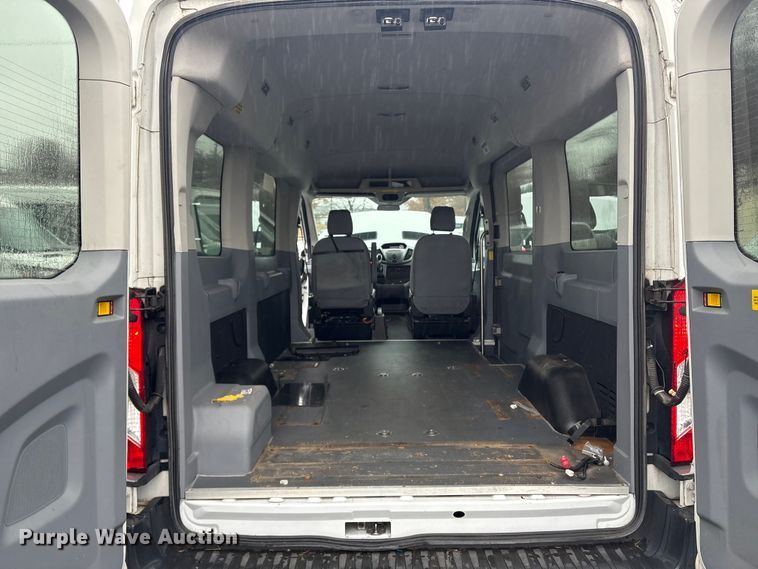 image for item DT2755 2015 Ford Transit delivery van