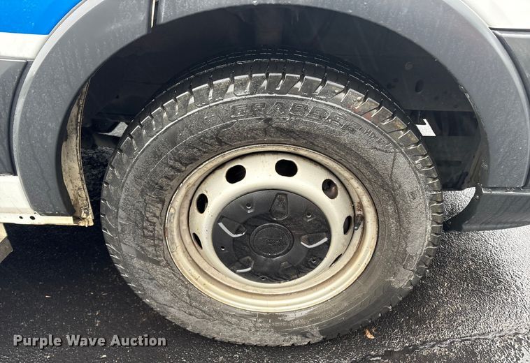 image for item DT2755 2015 Ford Transit delivery van