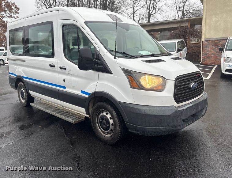 image for item DT2756 2017 Ford Transit delivery van