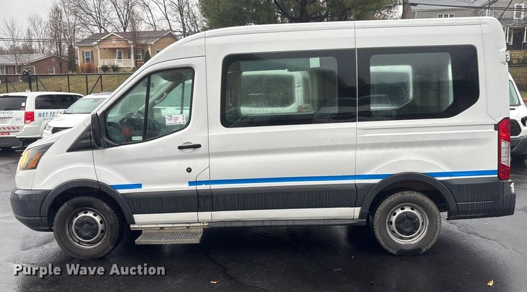 image for item DT2756 2017 Ford Transit delivery van