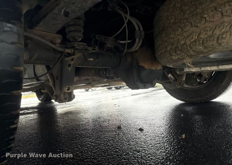 image for item DT2756 2017 Ford Transit delivery van