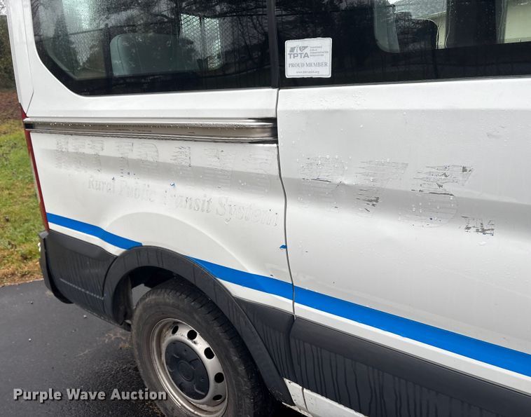 image for item DT2757 2017 Ford Transit 150 delivery van