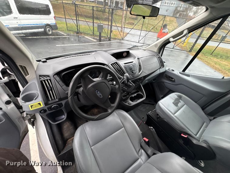 image for item DT2757 2017 Ford Transit 150 delivery van