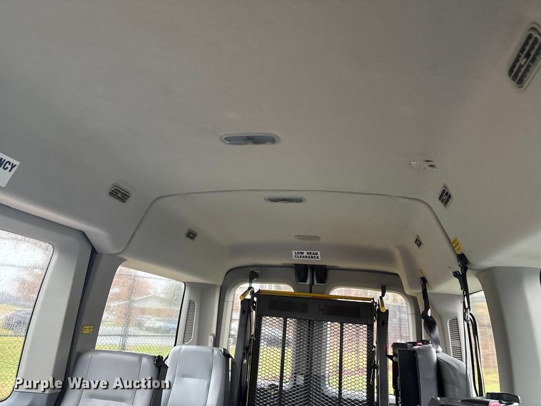 image for item DT2757 2017 Ford Transit 150 delivery van