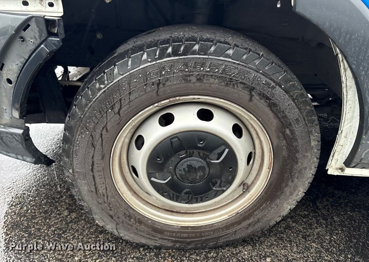 image for item DT2757 2017 Ford Transit 150 delivery van