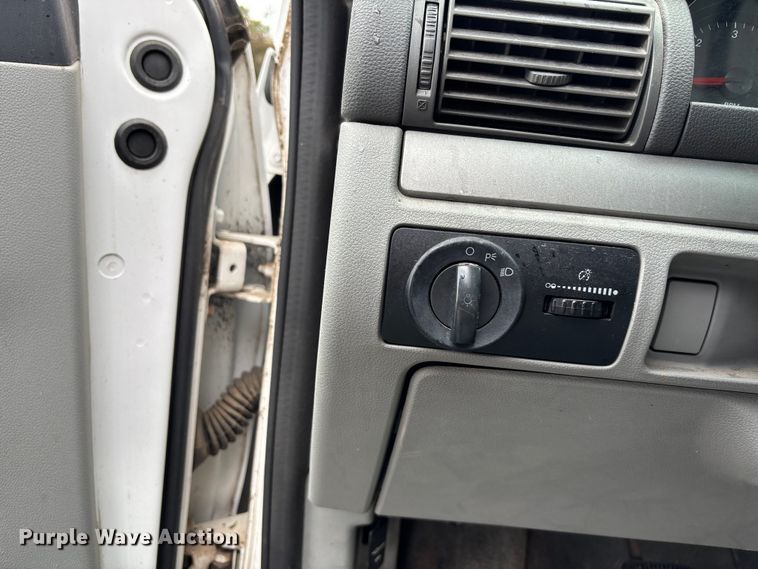 image for item DT3424 2005 Ford Freestar van