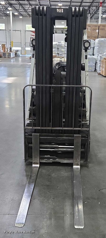 MONTACARGAS 2018 UNICARRIERS CSF40