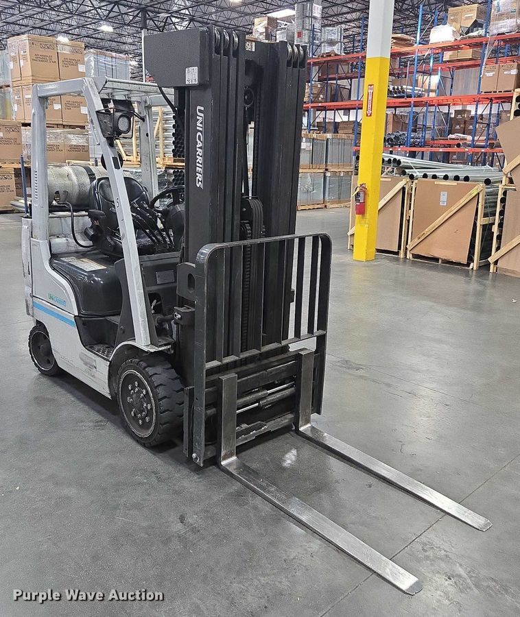 MONTACARGAS 2018 UNICARRIERS CSF40