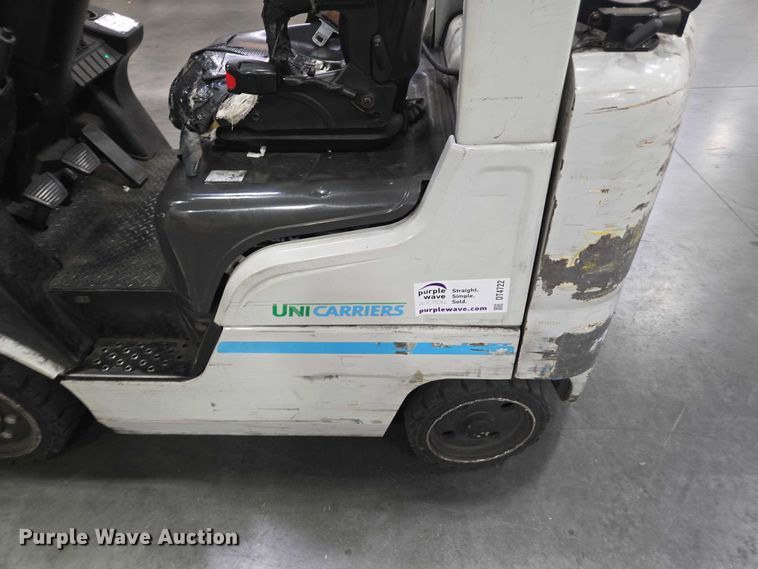 image for item DT4722 2018 UniCarriers CSF40 forklift