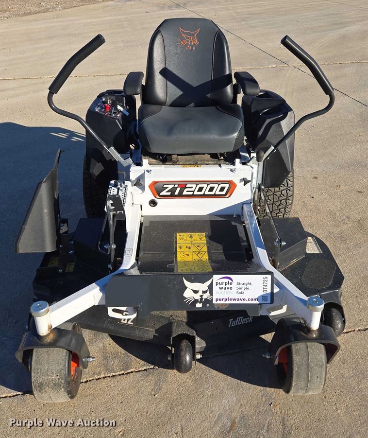 image for item DT4725 2025 Bobcat ZT2000 ZTR lawn mower