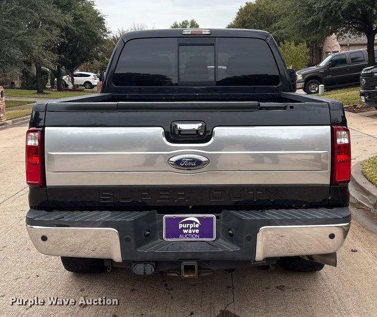 image for item DT4974 2011 Ford F250 Crew Cab pickup truck