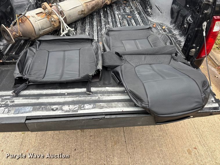 image for item DT4974 2011 Ford F250 Crew Cab pickup truck