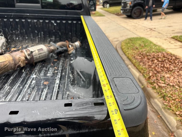 image for item DT4974 2011 Ford F250 Crew Cab pickup truck