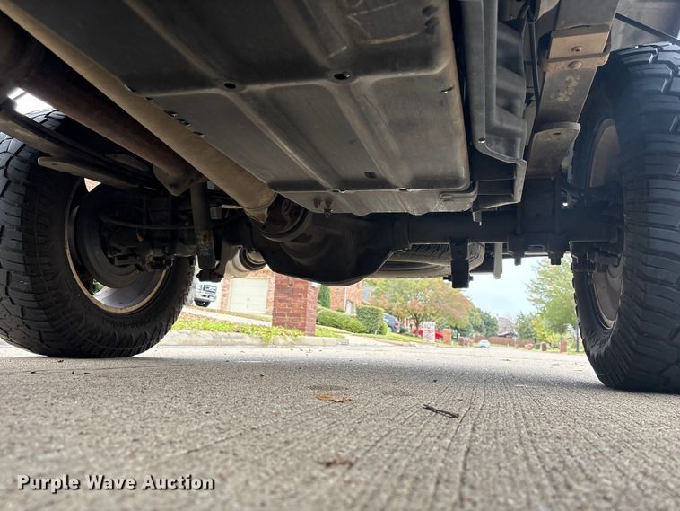 image for item DT4974 2011 Ford F250 Crew Cab pickup truck