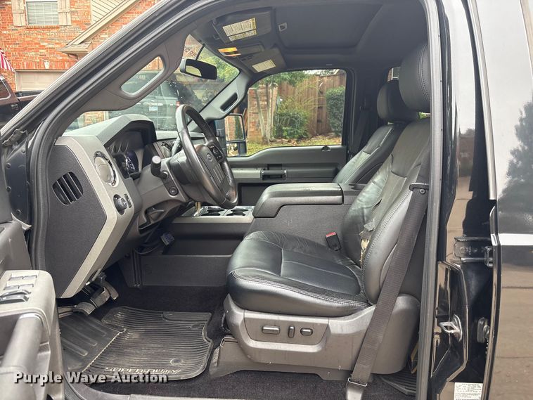 image for item DT4974 2011 Ford F250 Crew Cab pickup truck