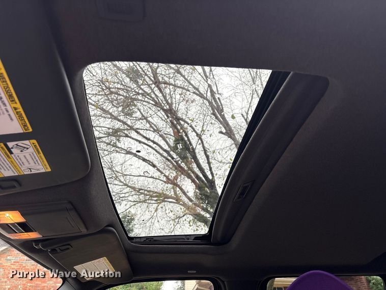 image for item DT4974 2011 Ford F250 Crew Cab pickup truck