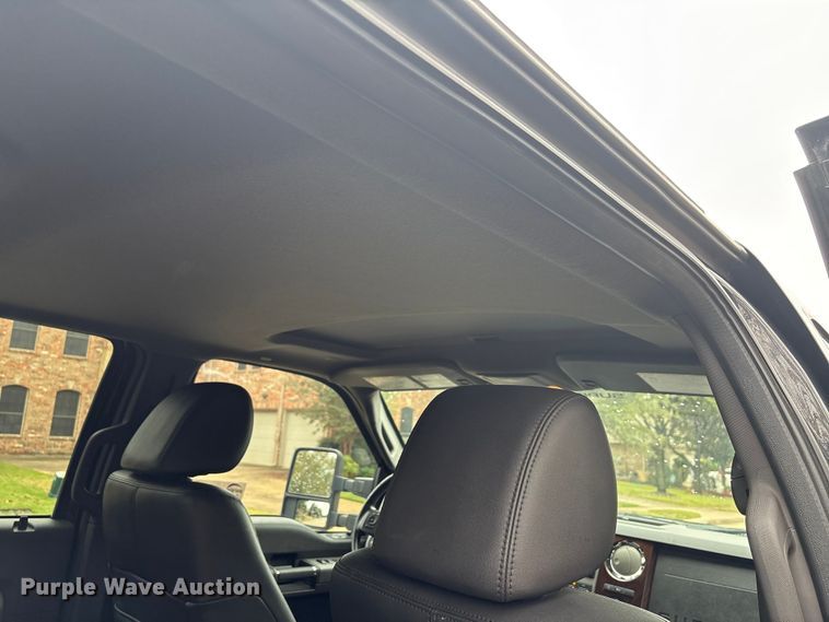 image for item DT4974 2011 Ford F250 Crew Cab pickup truck