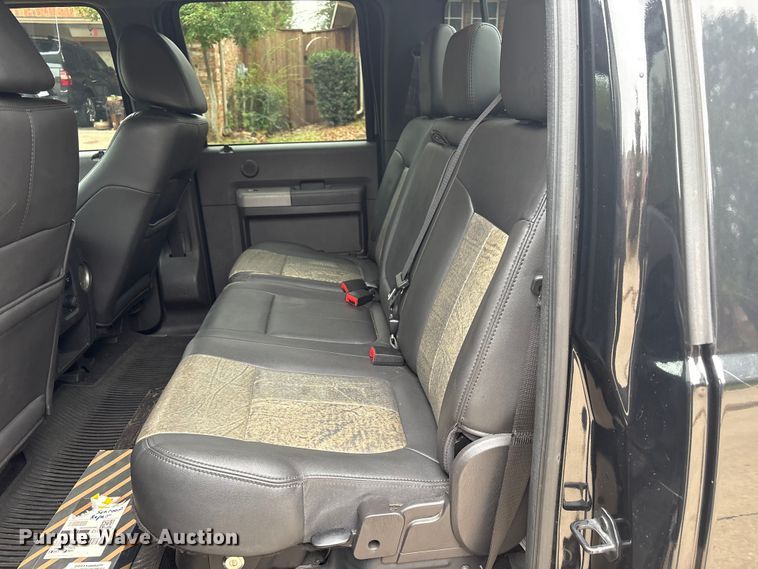 image for item DT4974 2011 Ford F250 Crew Cab pickup truck