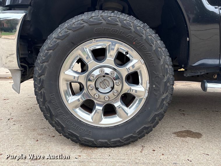 image for item DT4974 2011 Ford F250 Crew Cab pickup truck