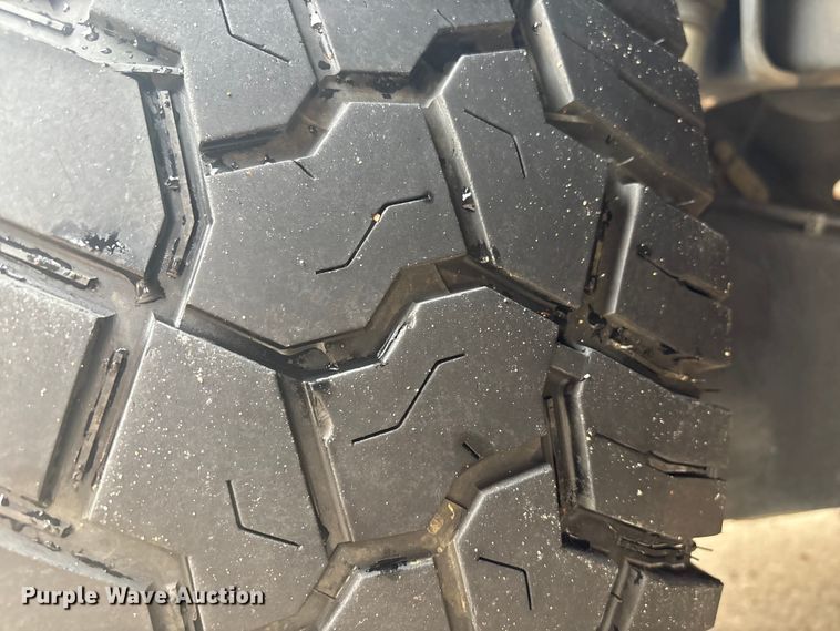 image for item DT4974 2011 Ford F250 Crew Cab pickup truck