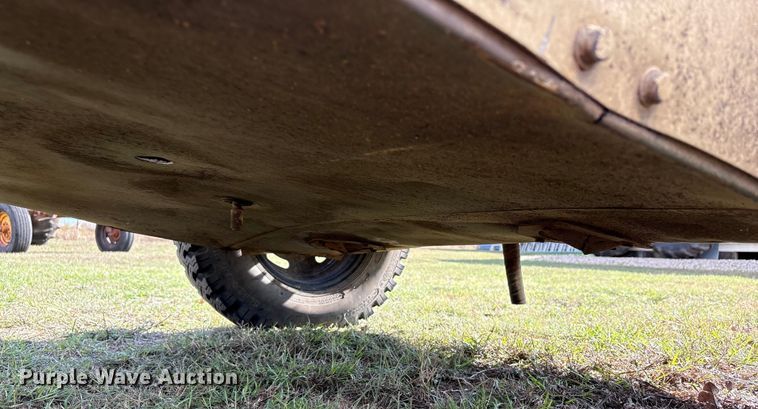 image for item DT4977 1992 Deutz F3L912 power unit