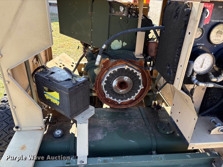 image for item DT4977 1992 Deutz F3L912 power unit