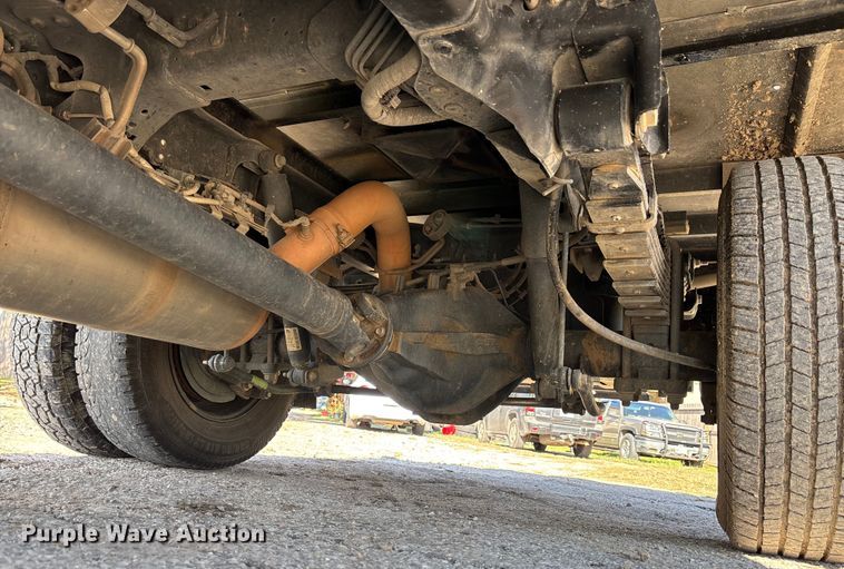 image for item DT4983 2022 RAM 3500HD Crew Cab flatbed pickup truck