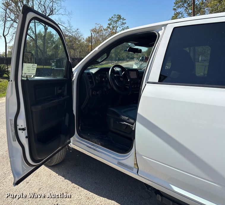 image for item DT4983 2022 RAM 3500HD Crew Cab flatbed pickup truck