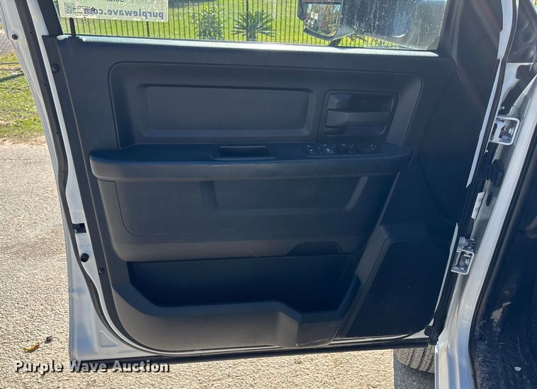 image for item DT4983 2022 RAM 3500HD Crew Cab flatbed pickup truck