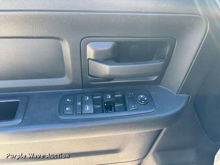 image for item DT4983 2022 RAM 3500HD Crew Cab flatbed pickup truck