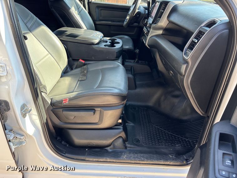 image for item DT4983 2022 RAM 3500HD Crew Cab flatbed pickup truck