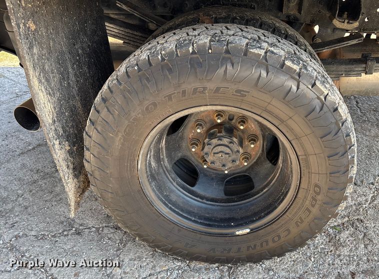 image for item DT4983 2022 RAM 3500HD Crew Cab flatbed pickup truck