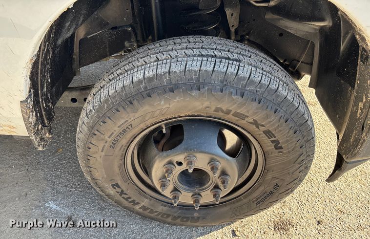 image for item DT4983 2022 RAM 3500HD Crew Cab flatbed pickup truck