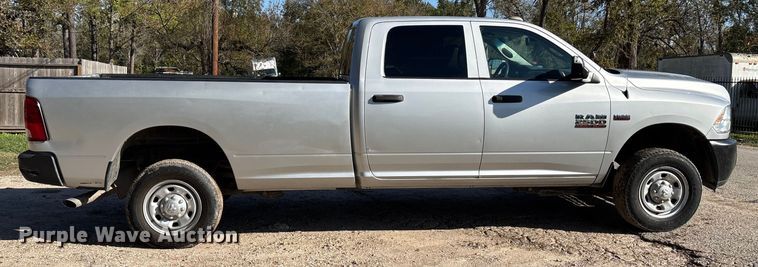 image for item DT4984 2017 RAM 2500HD Crew Cab pickup truck
