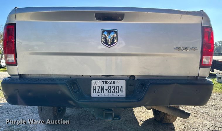 image for item DT4984 2017 RAM 2500HD Crew Cab pickup truck