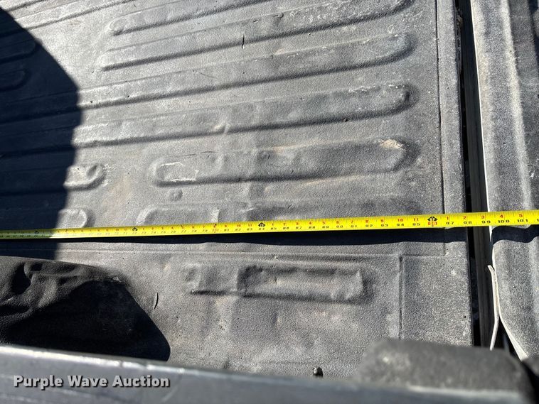 image for item DT4984 2017 RAM 2500HD Crew Cab pickup truck